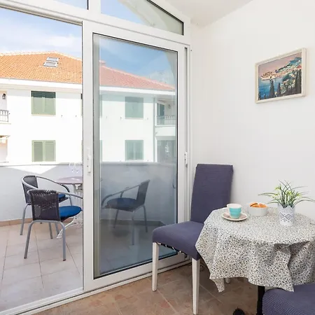 Magnolia Center Appartamento Makarska