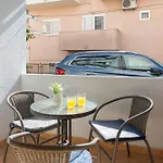 Magnolia Center Apartment Makarska