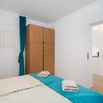 Magnolia Center Apartment