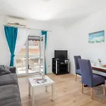 Magnolia Center Apartment *