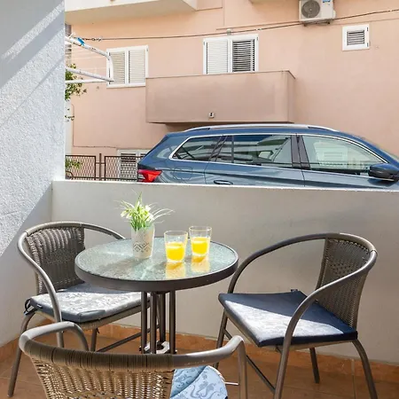 Magnolia Center Apartament Makarska