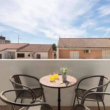 Lägenhet Magnolia Center Makarska