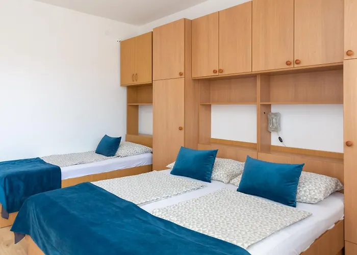 Magnolia Center * Макарська