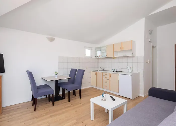 Magnolia Center Апартаменти *